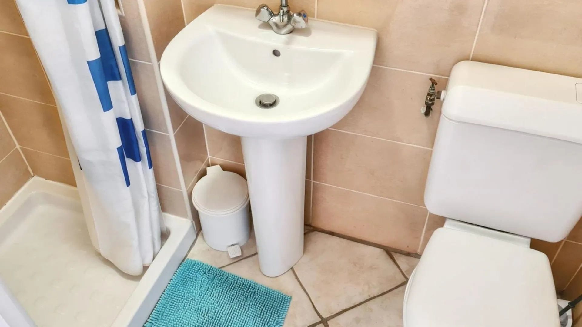 Apartment Studio Charmant A Hyeres Avec Barbecue 22 M² France