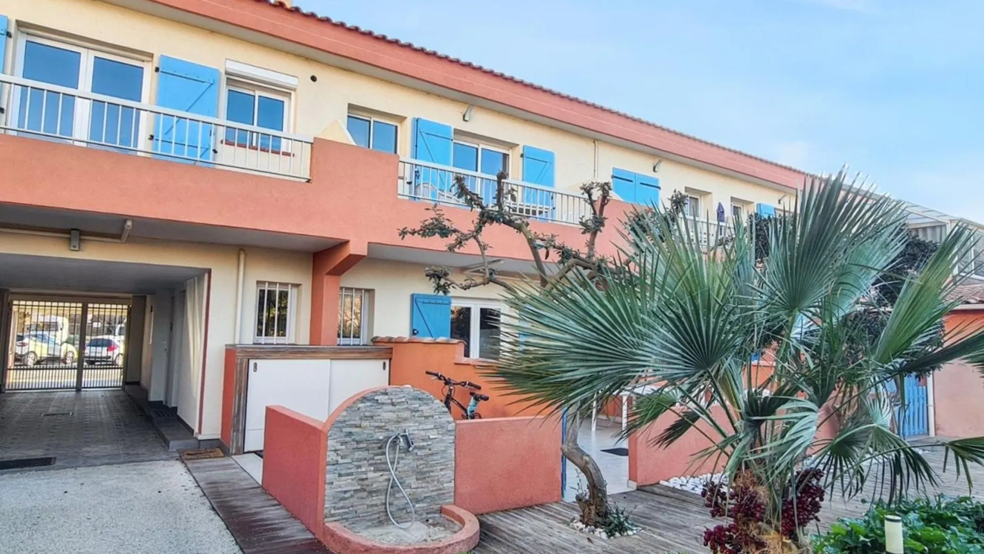 Studio Charmant A Hyeres Avec Barbecue 22 M² contacts