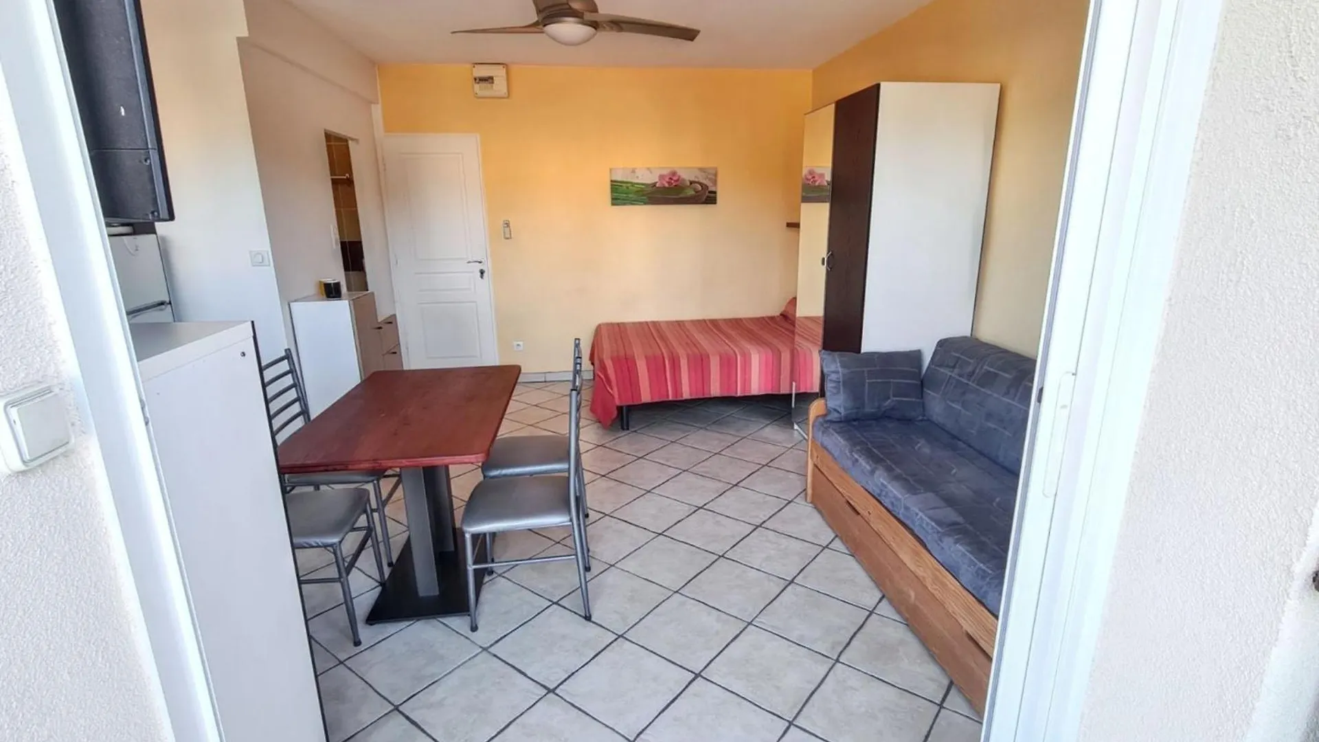 Studio Charmant A Hyeres Avec Barbecue 22 M²